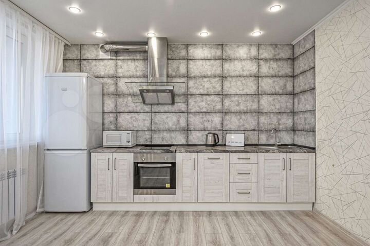 Квартира-студия, 42 м², 12/18 эт.