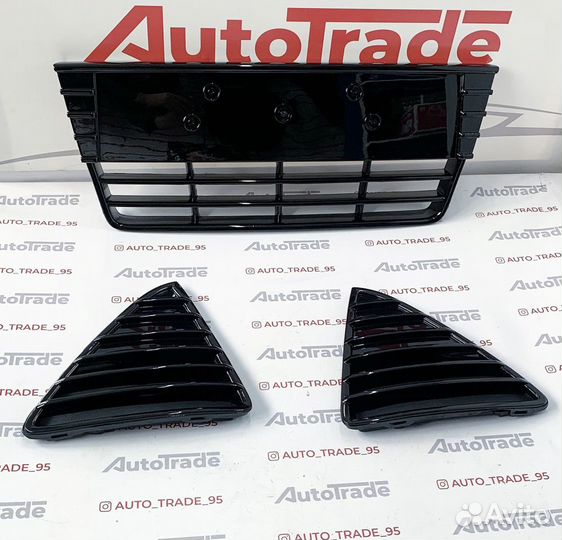 Решётки бампера Ford Focus 3 глянец