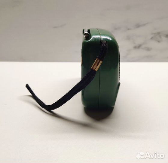 Портативный радиоприёмник (рабочий)