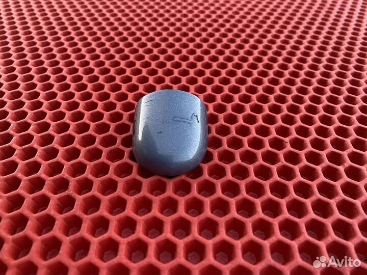 Заглушка личинки вод двери Renault Laguna 2