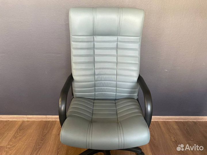 Компьютерное кресло. Доставка