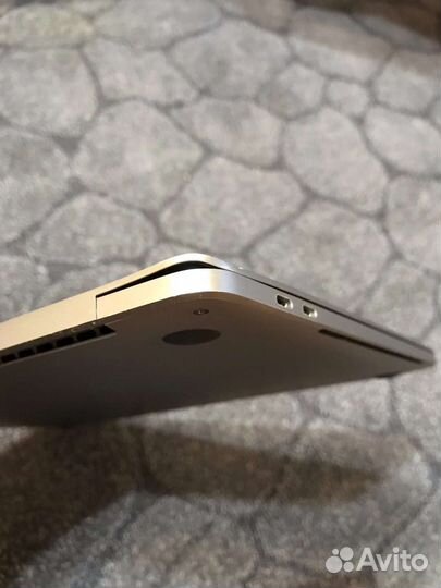 Apple MacBook Pro 13 2016 touch bar 256gb