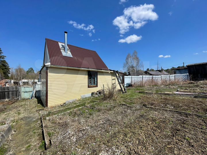 Дача 40 м² на участке 11 сот.