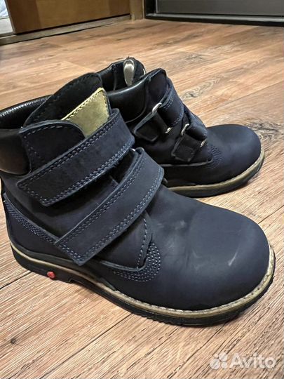 Ботинки для мальчика 28