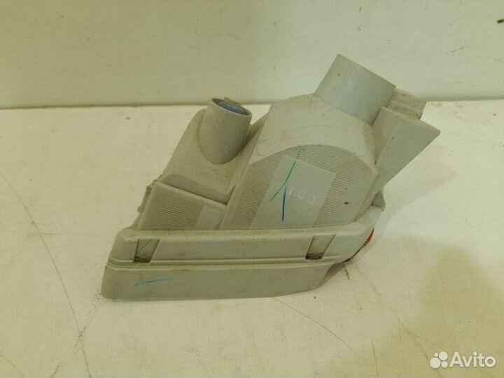 Фонарь противотуманный задний правый Toyota Land