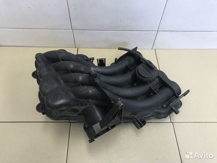 Коллектор впускной Caddy III 2004-2016