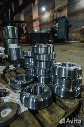 Втулка 203-70-41410 PC200LC-6 DP