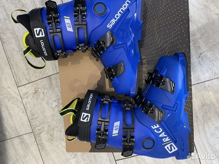 Новые горнолыжные ботинки salomon 23.5