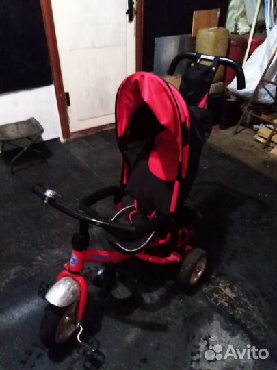 Детский трехколесный велосипед бу