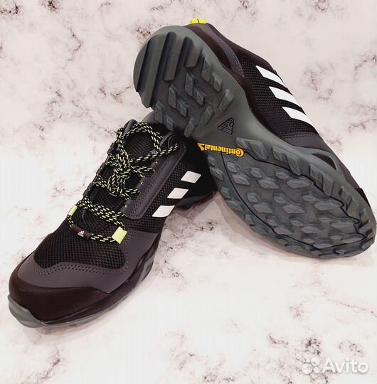 Новые кроссовки Adidas Terrex AX3