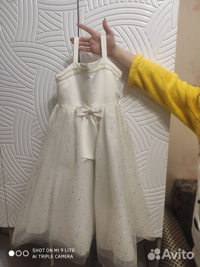 Платье для девочки праздничное