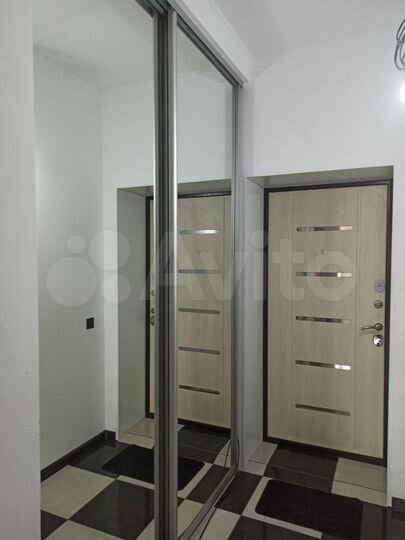 Дом 290 м² на участке 6 сот.