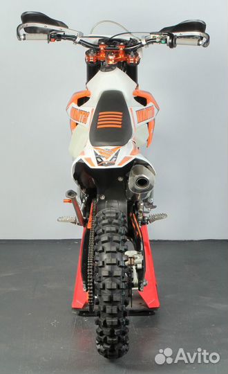 Мотоцикл Avantis A8 250 Carb (PR250/172FMM-5) KKE