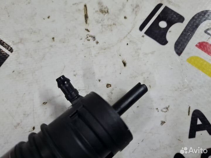 Насос стеклоомывателя Bmw X1 E84 N52B30AF 2012