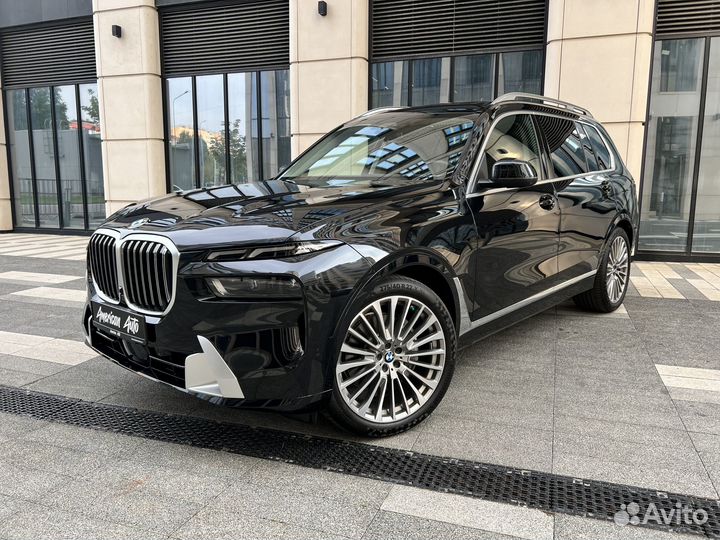 BMW X7 3.0 AT, 2023, 790 км