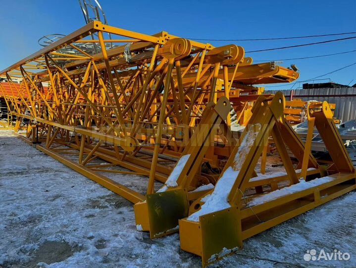 Башенный кран qtz80