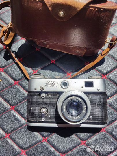 Плёночные фотоаппараты СССР фэд-3 и zenith-Е