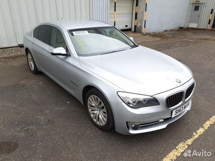 В разборе bmw 7 f01