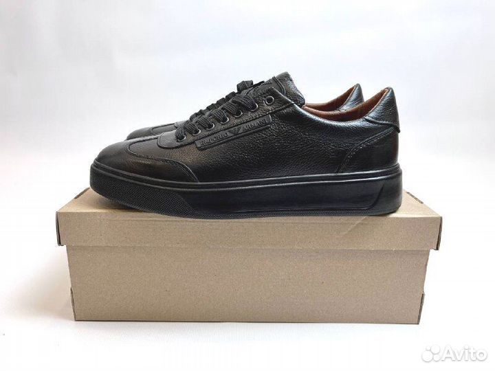 Кроссовки Armani осенние