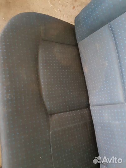 Сиденье заднее Renault Symbol 2004