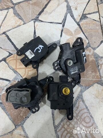 Сервопривод заслонок печки Kia Ceed Ed хэтчбэк 1.6