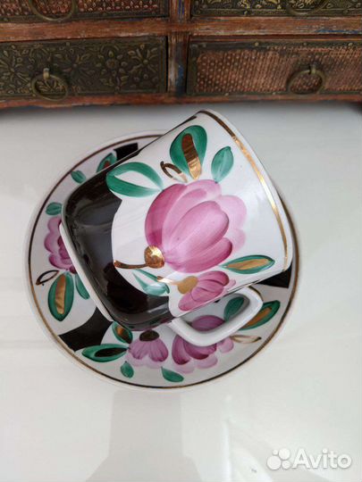 Чайная пара Цветы на черном Вербилки