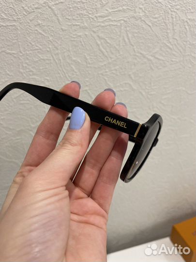 Солнцезащитные очки