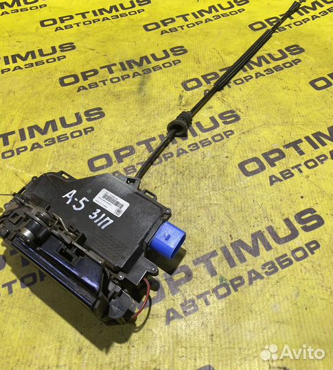 Замок задней правой двери Skoda Octavia A5