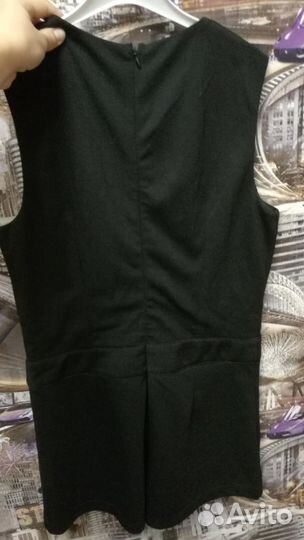 Новый. Комбинезон с шортами (р-р 44-46)