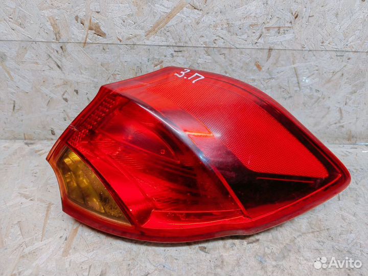 Фонарь задний наружный правый Kia Ceed