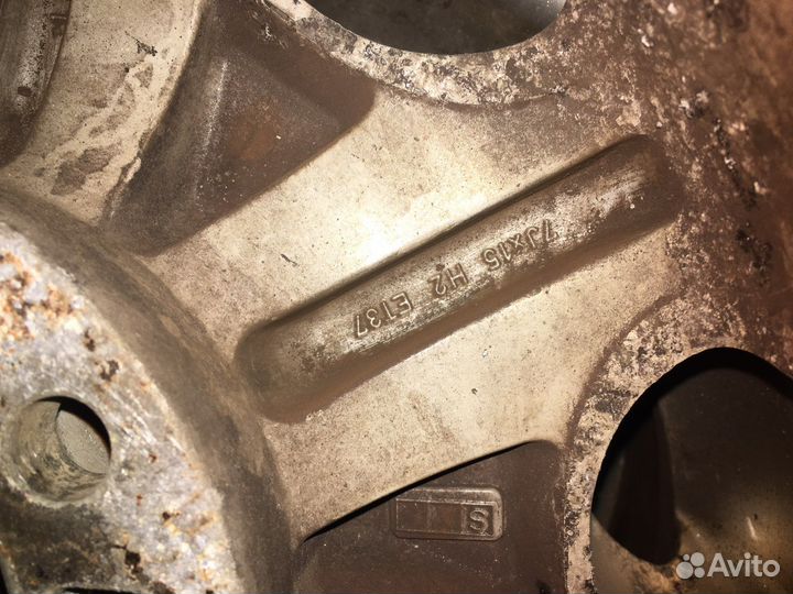 Шины 195/65/15 Диски мерседес R15