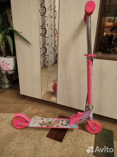 Самокат LOL surprise двухколёсный со свет. эффект