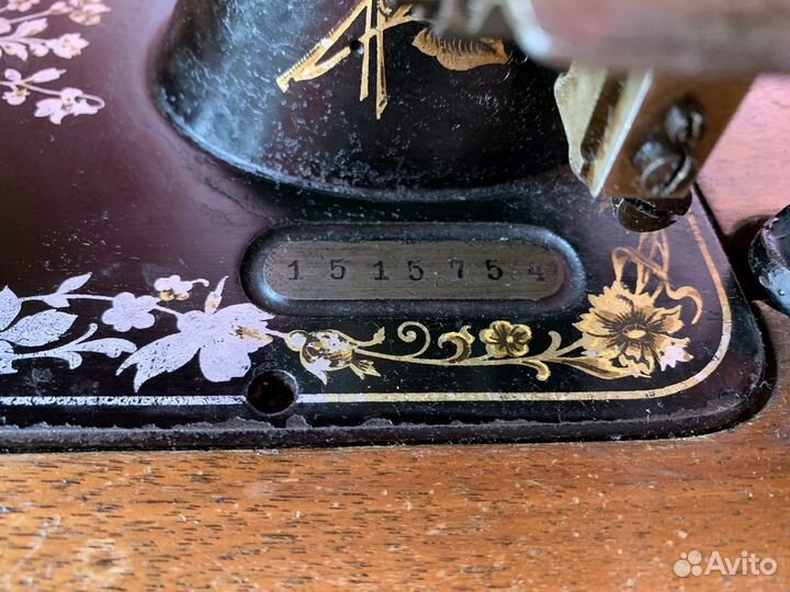 Швейная машина zollner