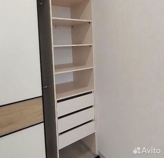 Шкаф в прихожую