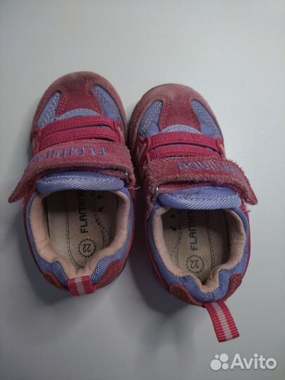 Кроссовки для девочек