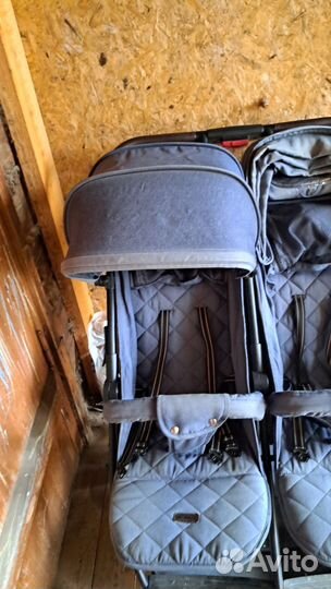 Коляска для двойни