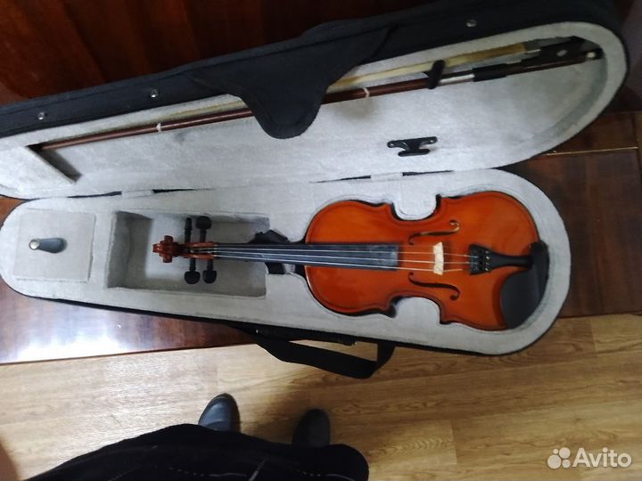 Скрипка 1/8