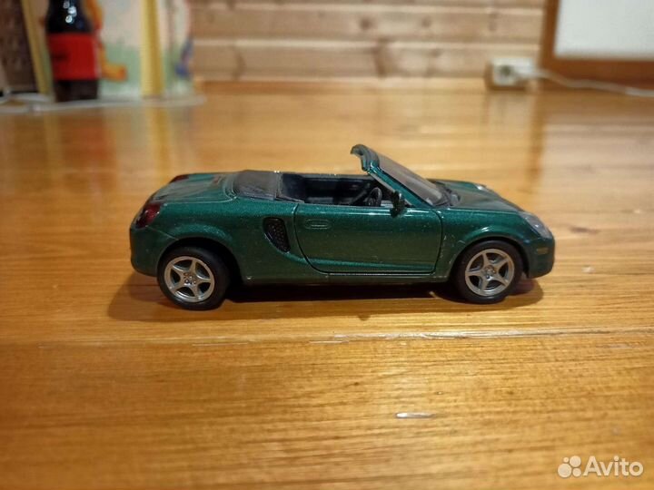 Модель toyota mr2 Spyder