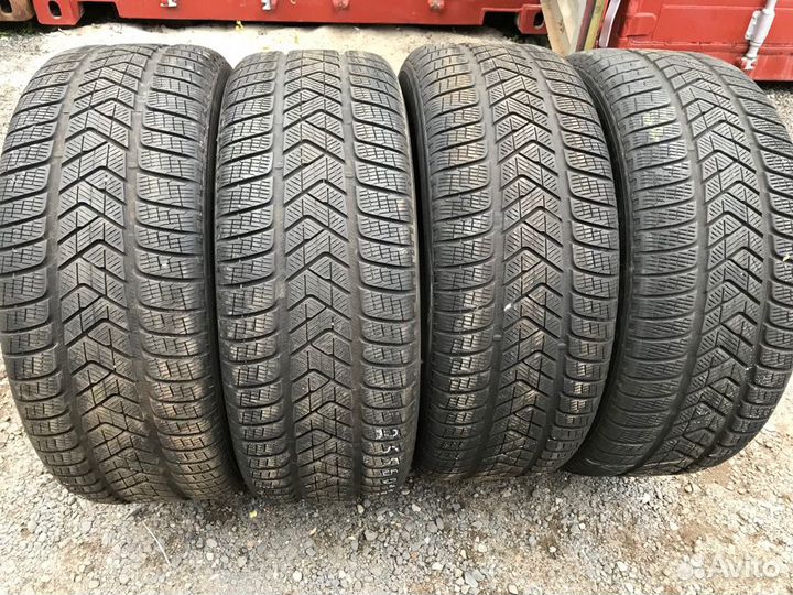 Pirelli Scorpion Winter 255/60 R18
