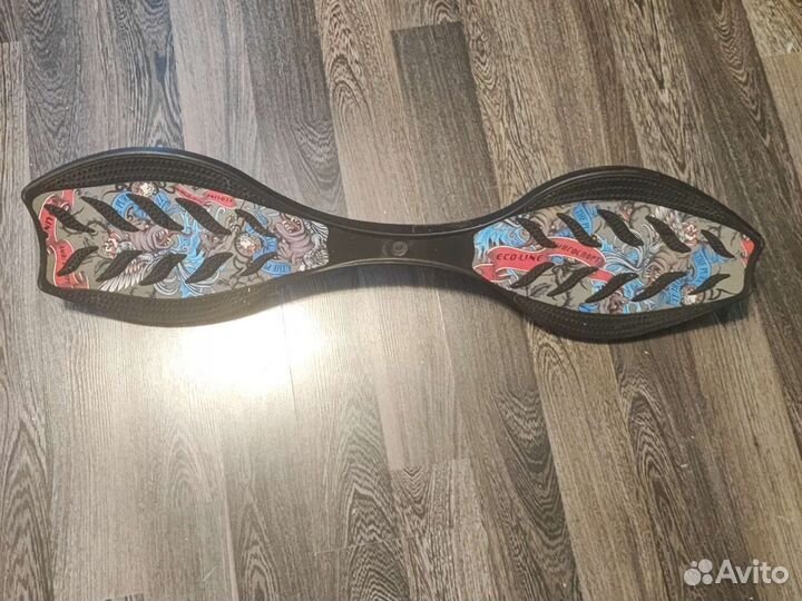 Балансирующий скейтборд