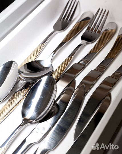 Столовые приборы на 6 персон