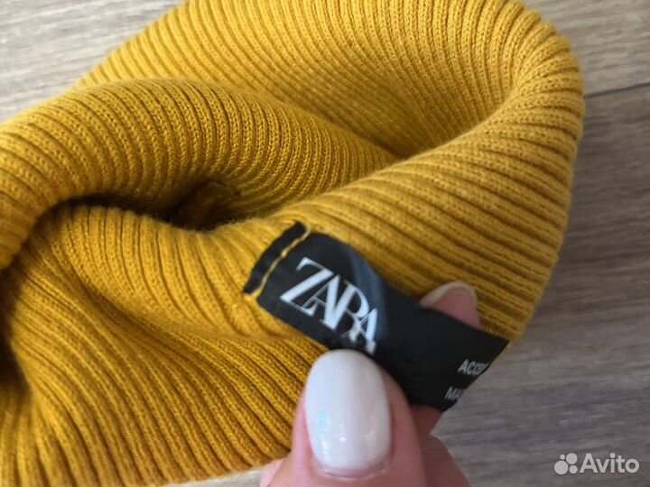 Шапка Zara 2 шт (1,5-3 года