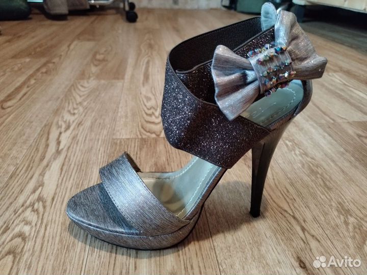 Туфли 37 размер Тофа