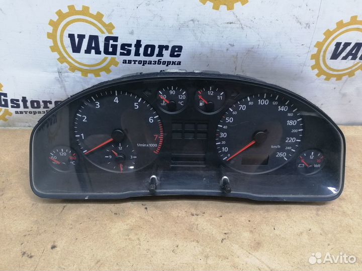 Панель приборов Audi A6 C5 1999