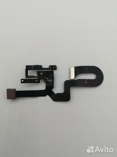 Шлейф Apple iPhone 7 Plus на переднию камеру