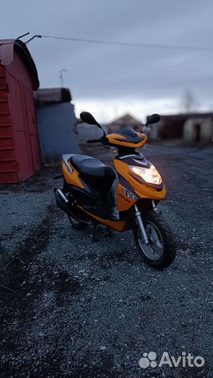 Скутер мопед Racer