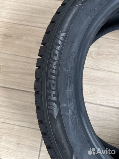 Hankook Winter i'Pike X W429A 255/50 R20 109T