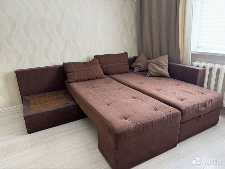 Диван угловой