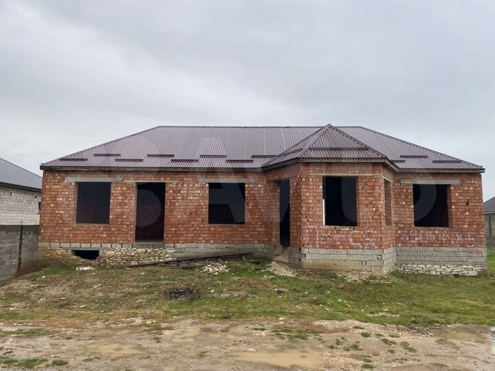 Дом 190 м² на участке 5 сот.