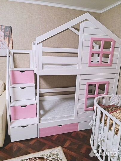Кровать домик детская